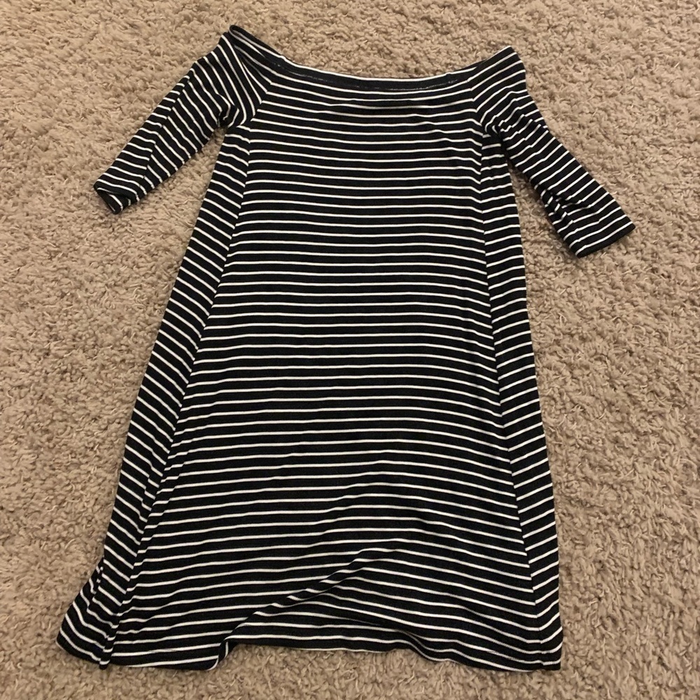 off the shoulder flowy dress